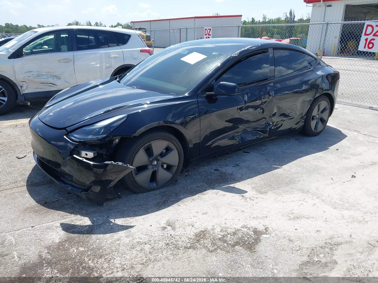 2021 TESLA MODEL 3 STANDARD RANGE PLUS REAR-WHEEL DRIVE · 2/9