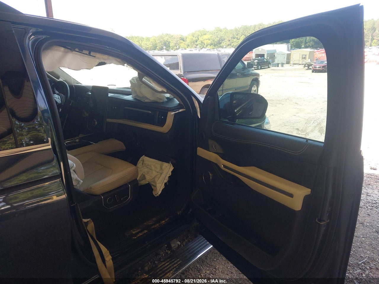 2024 FORD EXPEDITION PLATINUM · 5/11