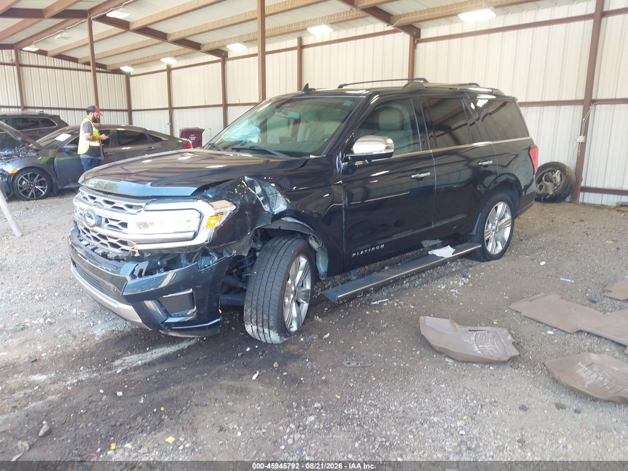 2024 FORD EXPEDITION PLATINUM · 2/11