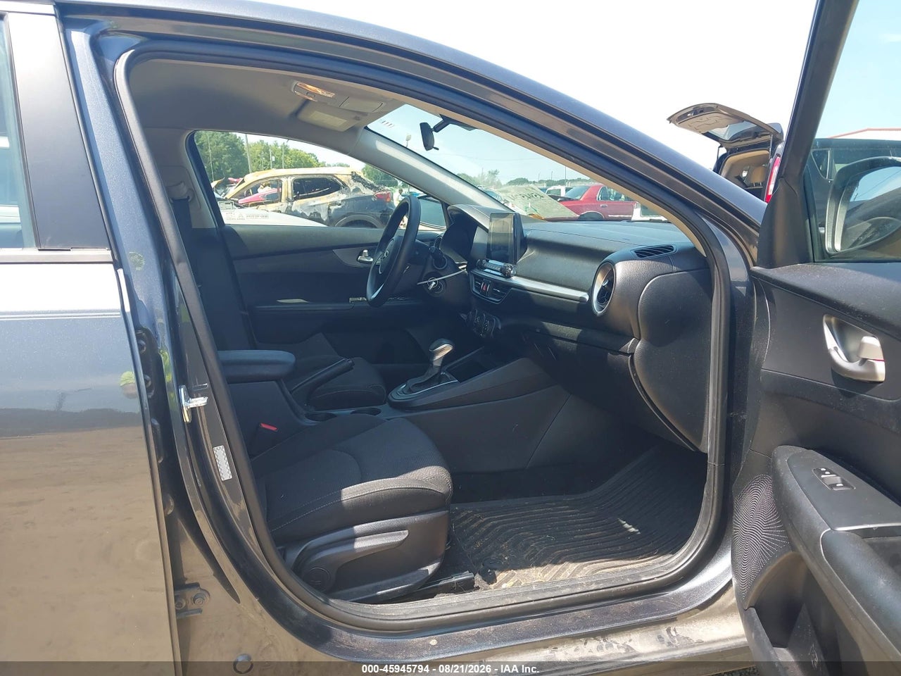 2020 KIA FORTE FE · 5/11