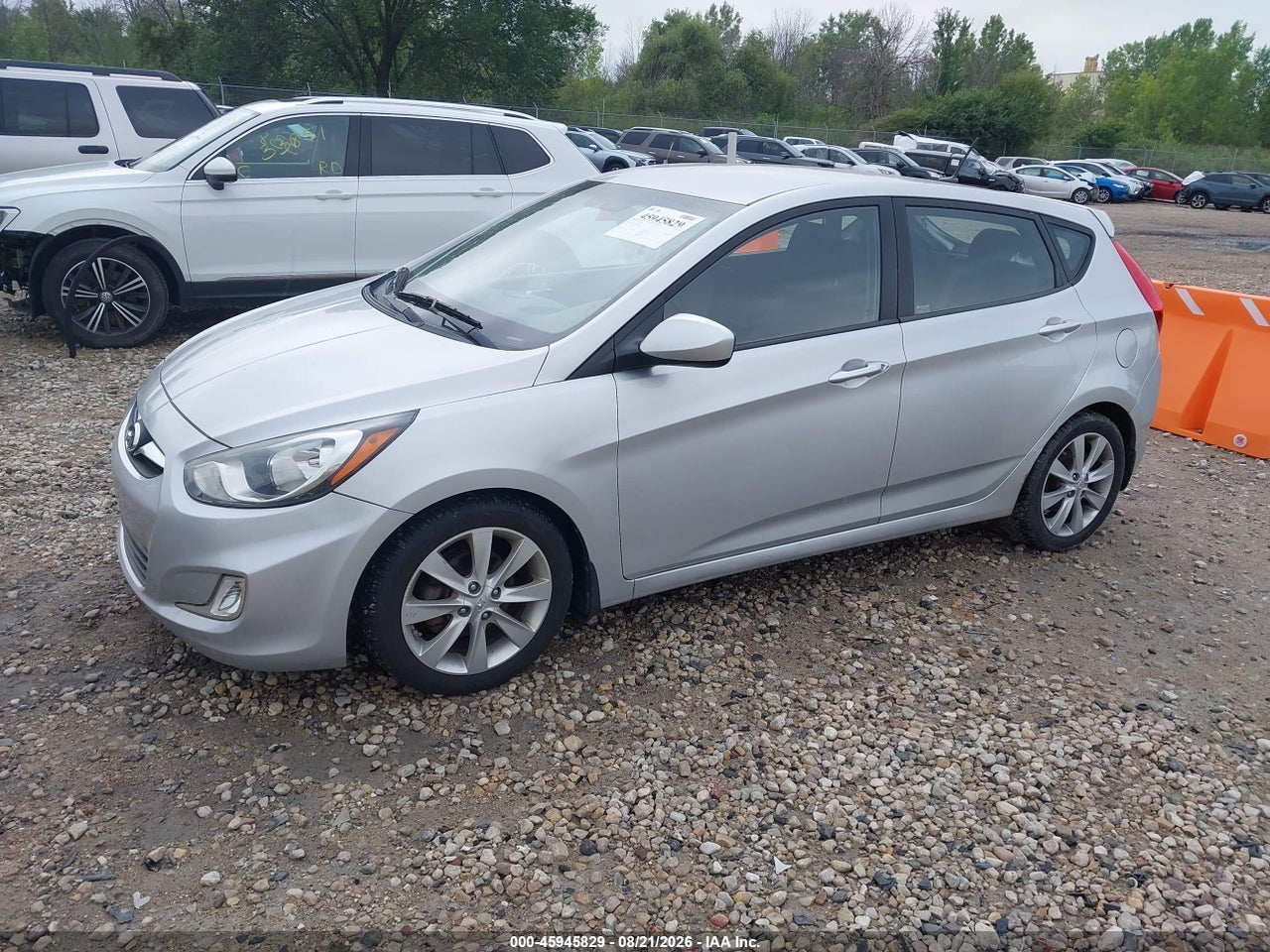 2012 HYUNDAI ACCENT SE · 2/11