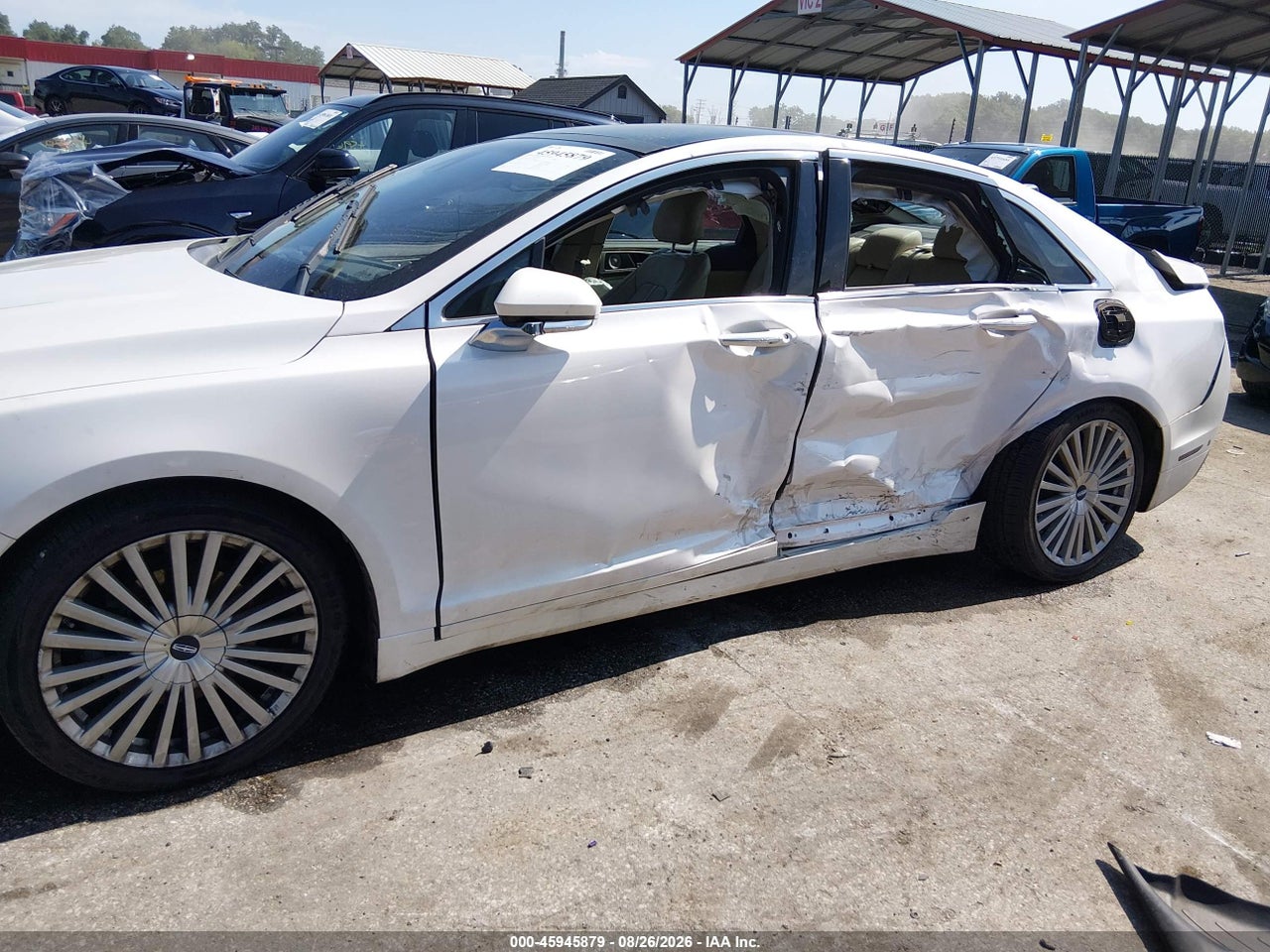2017 LINCOLN MKZ RESERVE · 6/11