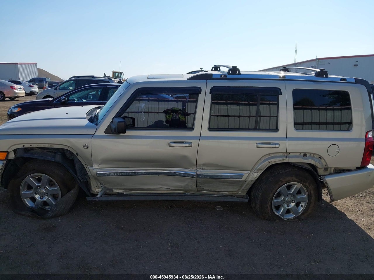 2006 JEEP COMMANDER LIMITED · 6/11