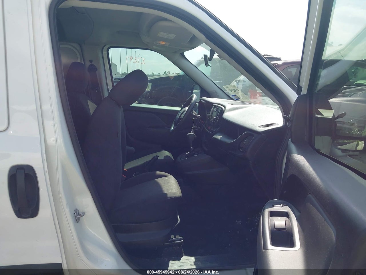 2022 RAM PROMASTER CITY CARGO VAN · 5/11