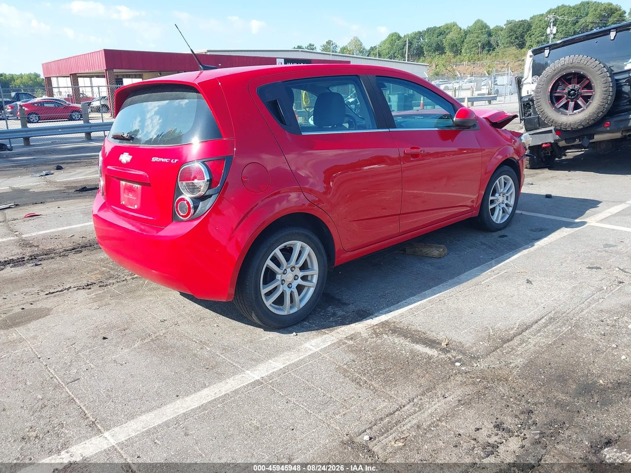 2013 CHEVROLET SONIC LT AUTO · 4/10