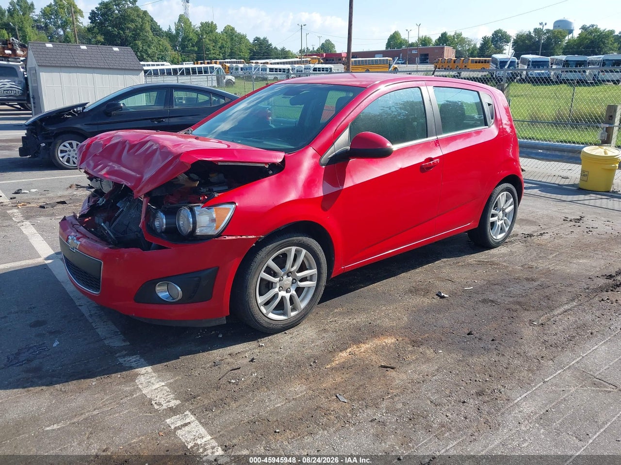 2013 CHEVROLET SONIC LT AUTO · 2/10