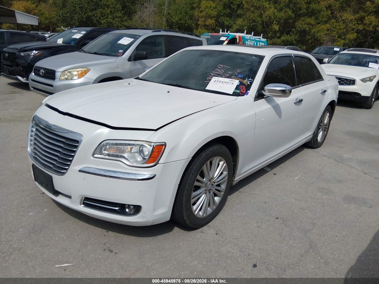 2012 CHRYSLER 300 LIMITED · 2/10