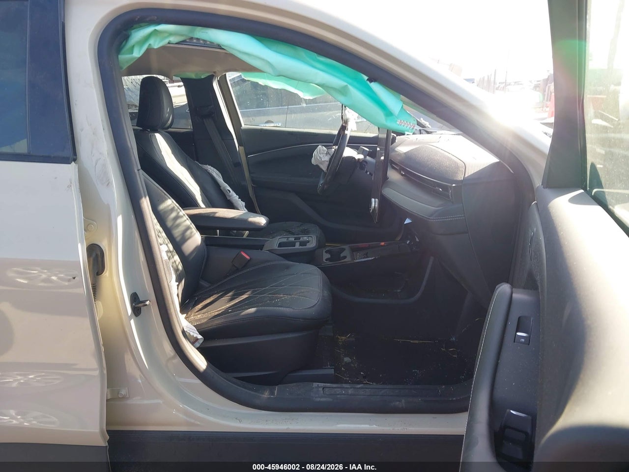 2025 FORD MUSTANG MACH-E SELECT · 5/10