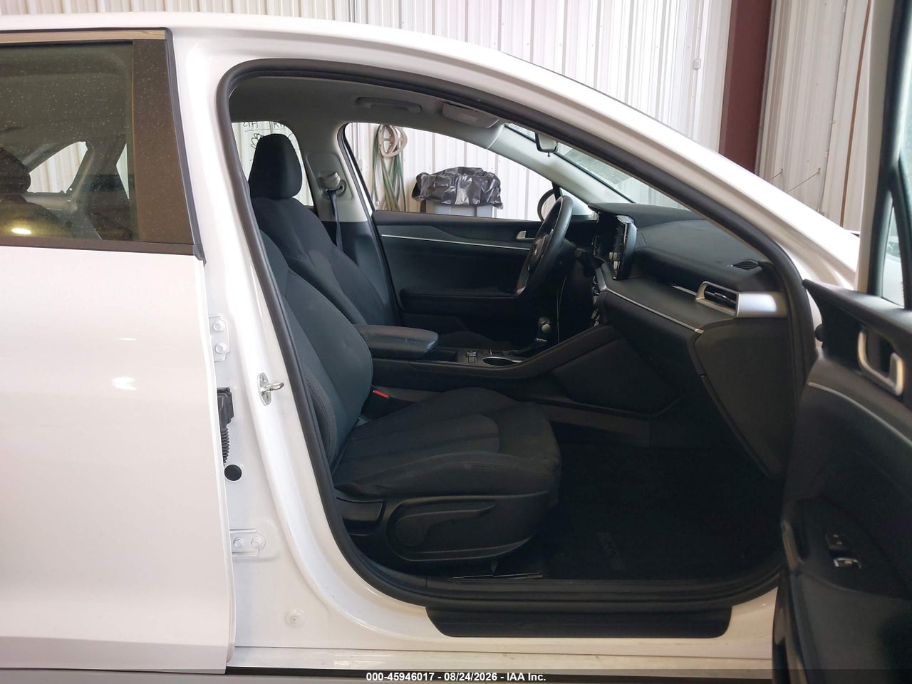 2021 KIA K5 LXS · 5/11