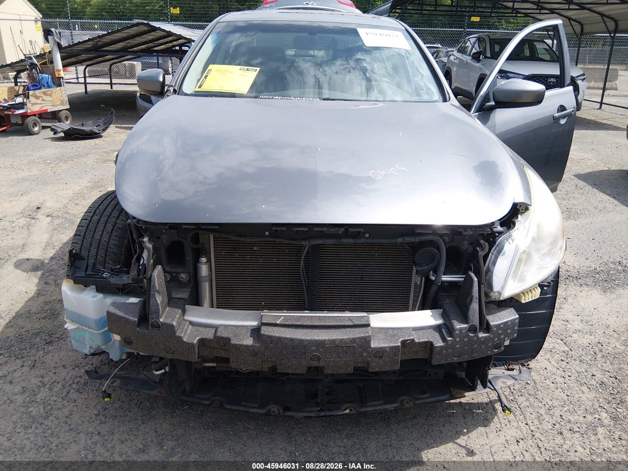 2012 INFINITI G37X   · 6/11