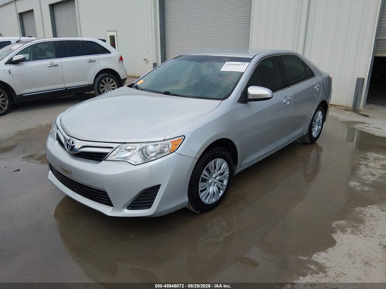 2013 TOYOTA CAMRY LE · 2/11