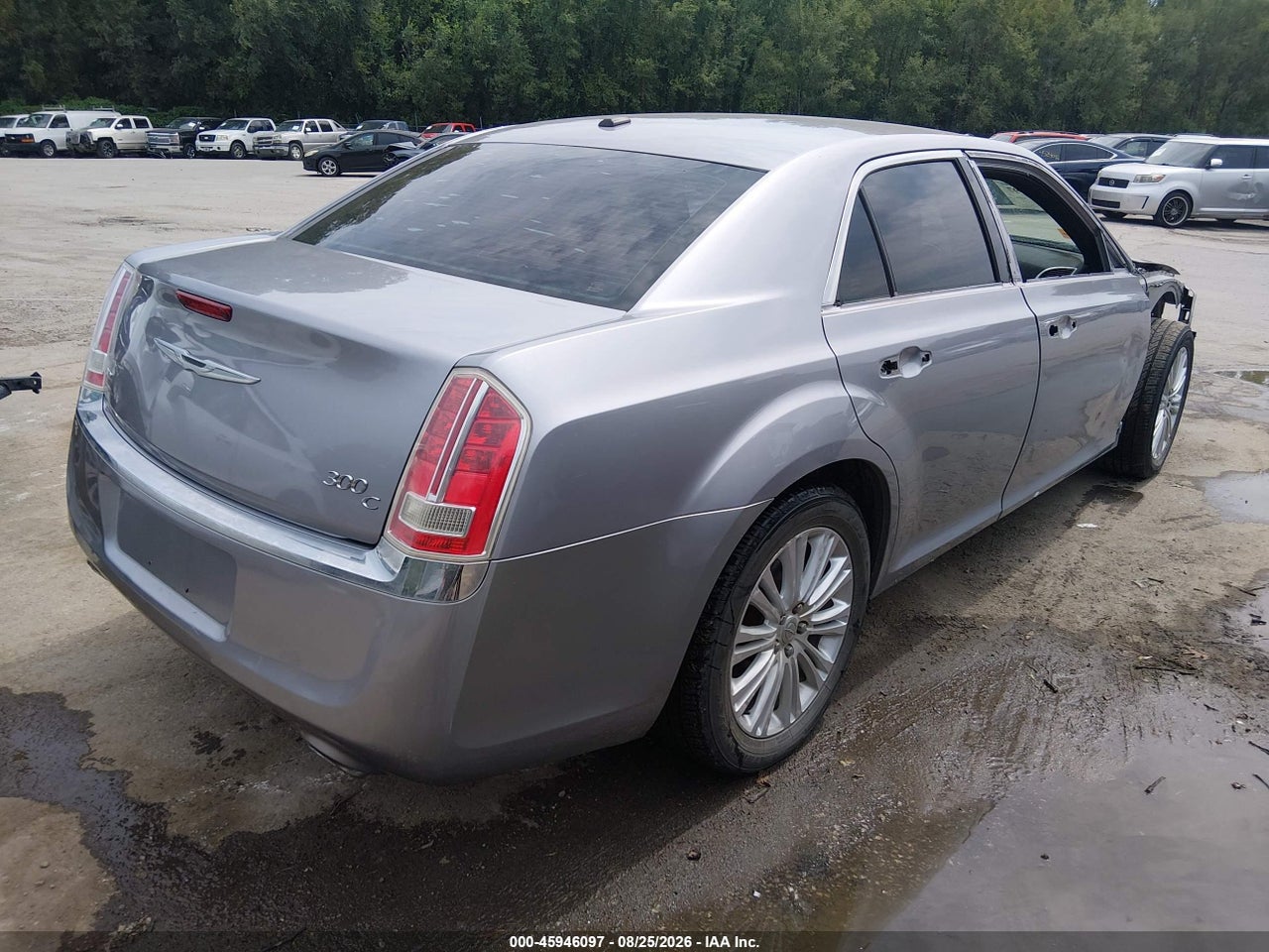 2014 CHRYSLER 300C AWD · 4/11
