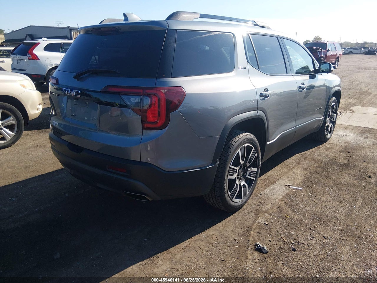 2021 GMC ACADIA FWD SLE · 4/11