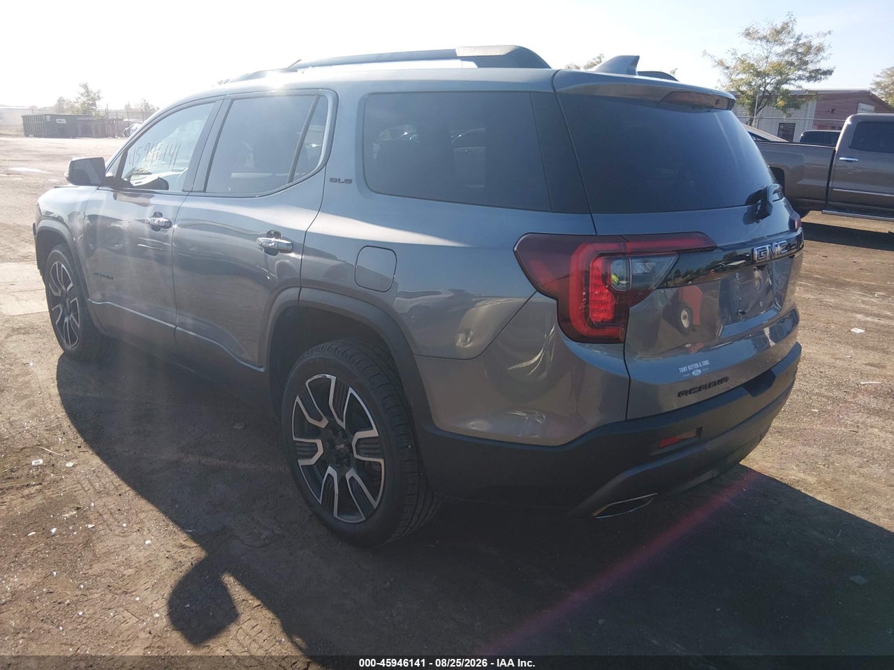 2021 GMC ACADIA FWD SLE · 3/11