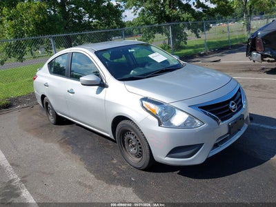 3N1CN7AP8KL****** · 2019 NISSAN VERSA 1.6 SV