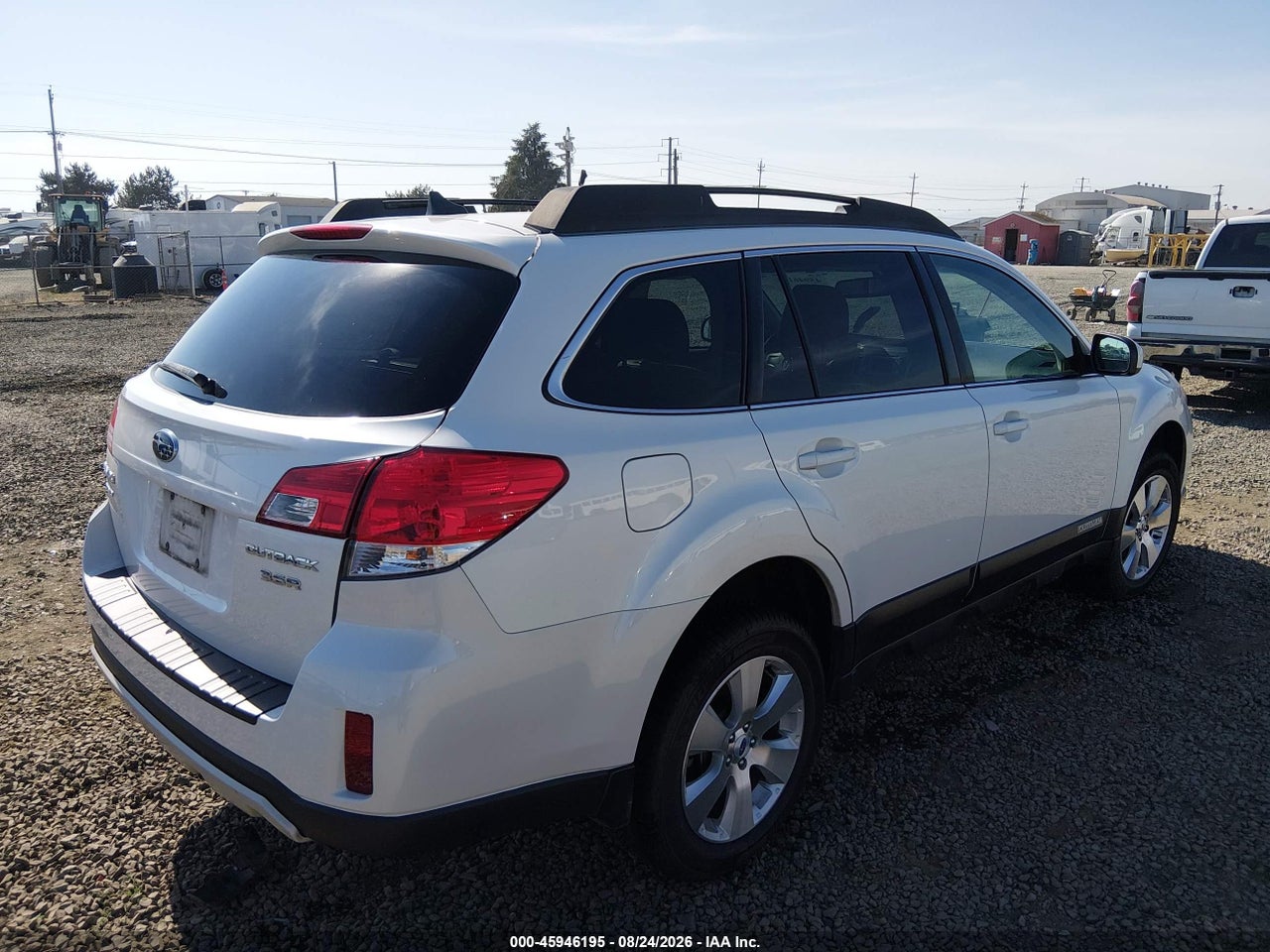 2012 SUBARU OUTBACK 3.6R LIMITED · 4/11