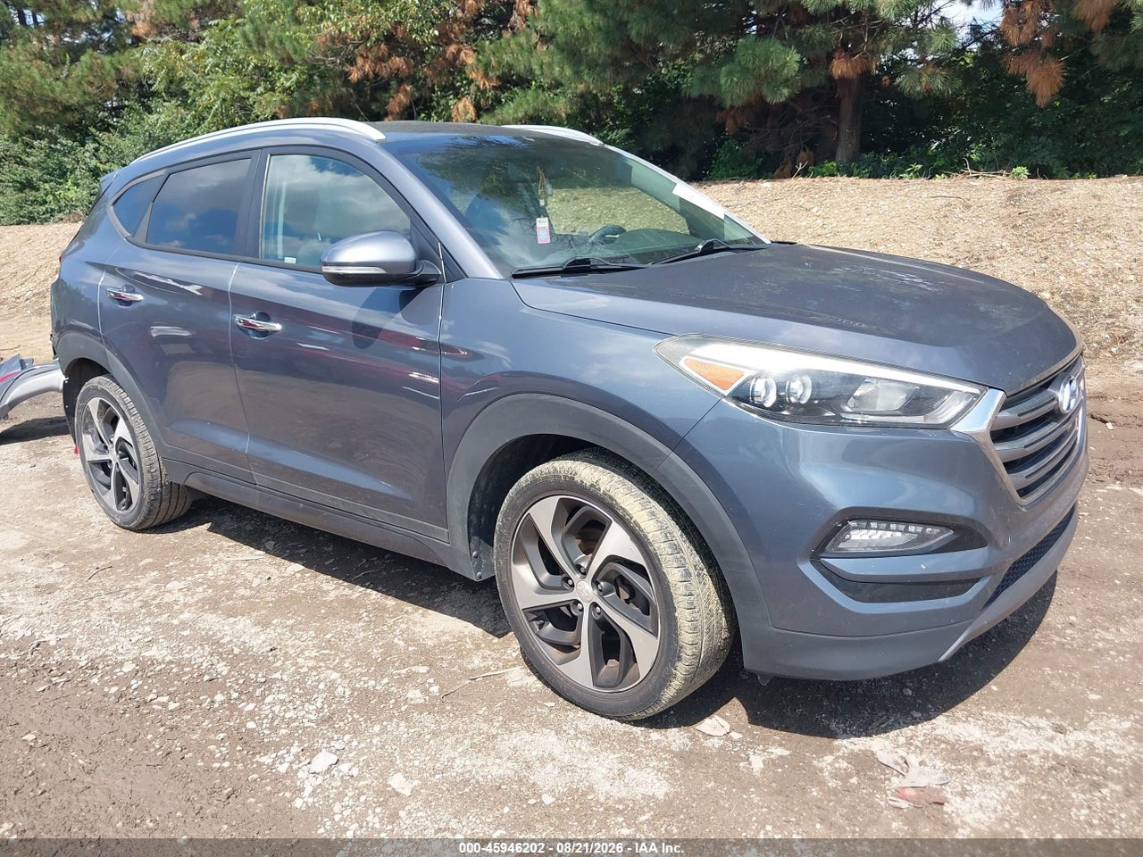 KM8J33A25GU****** · 2016 HYUNDAI TUCSON LIMITED