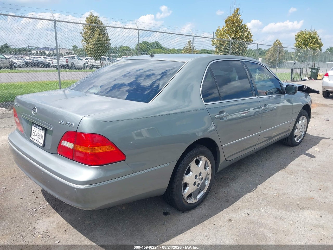 2003 LEXUS LS 430 · 4/11