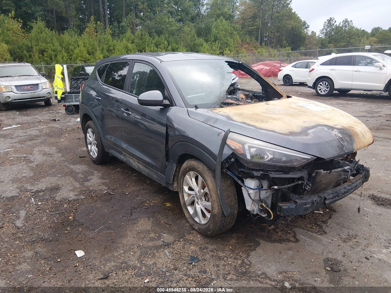 KM8J2CA42KU****** · 2019 HYUNDAI TUCSON SE