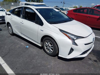 2016 TOYOTA PRIUS THREE