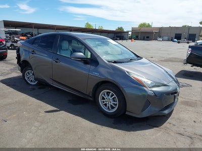2017 TOYOTA PRIUS FOUR
