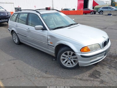 WBAAW33411E****** · 2001 BMW 325I