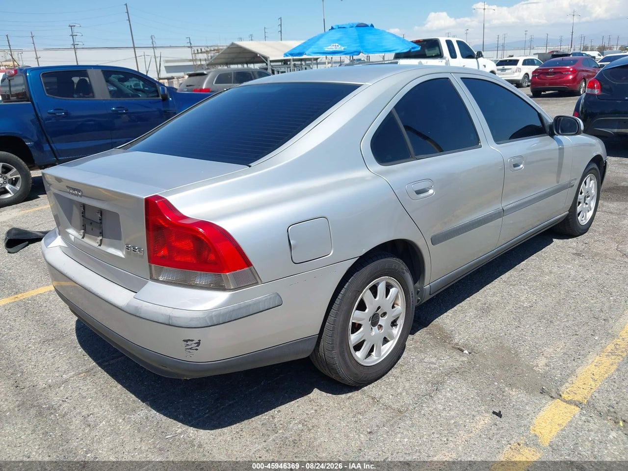 2001 VOLVO S60 2.4 · 4/11