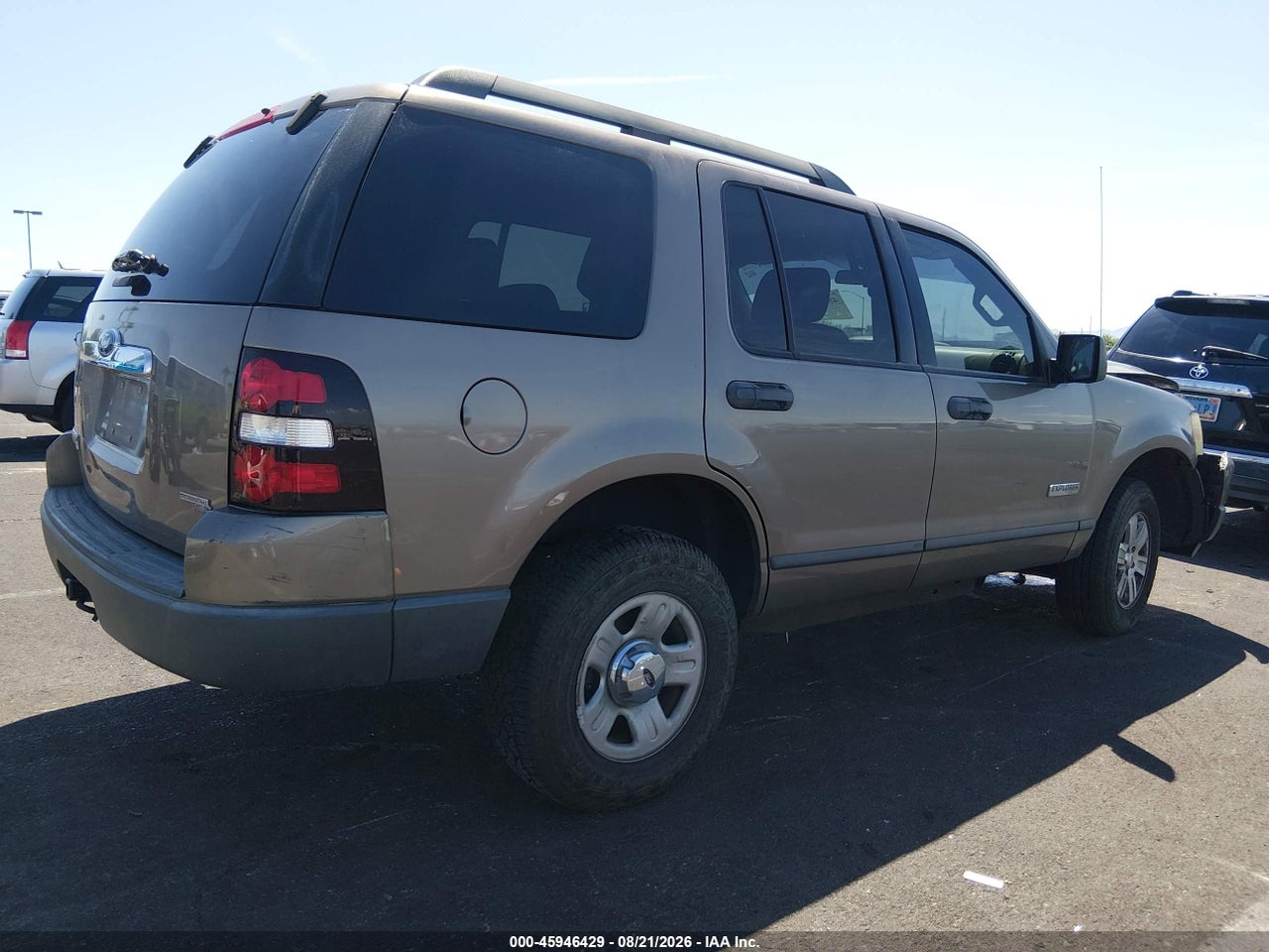 2006 FORD EXPLORER XLS · 4/11