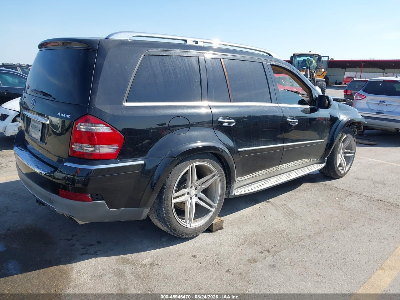 2009 MERCEDES-BENZ GL 550 4MATIC · 4/10