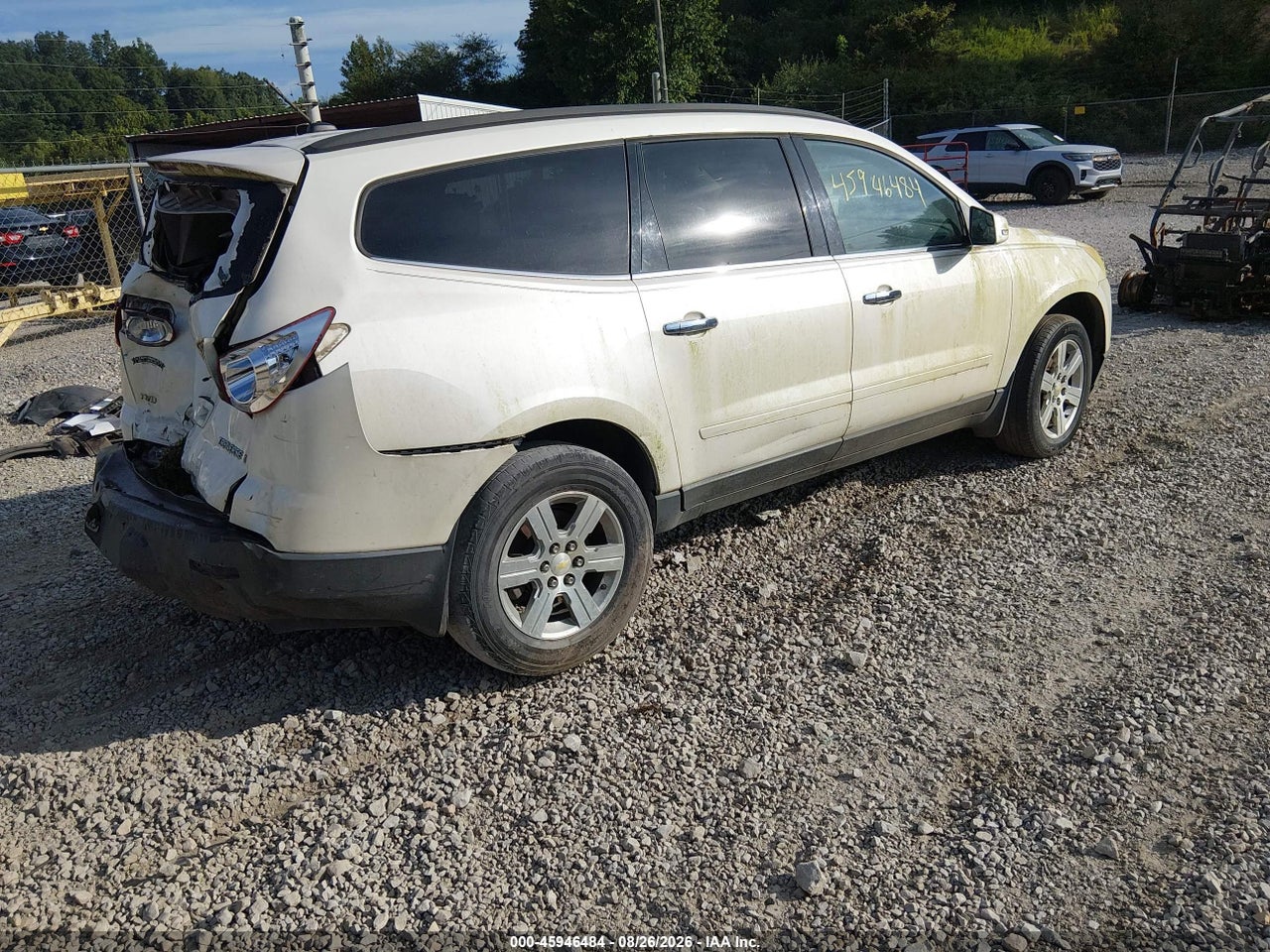 2011 CHEVROLET TRAVERSE 1LT · 4/11