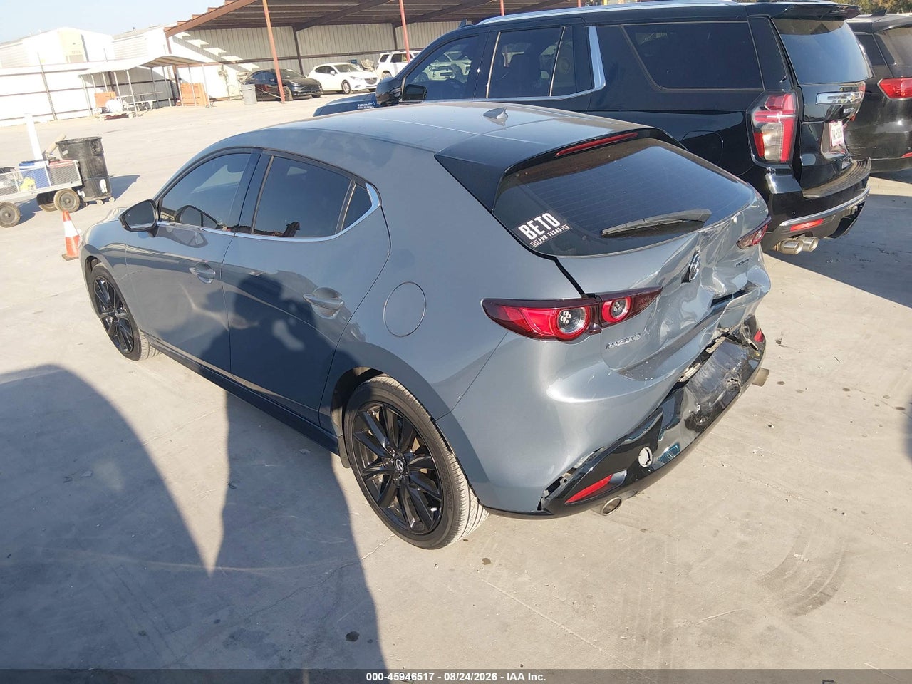 2020 MAZDA MAZDA3 PREMIUM PACKAGE · 3/8