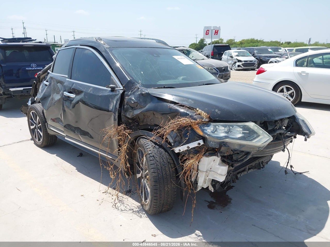 5N1AT2MT5KC****** · 2019 NISSAN ROGUE SL