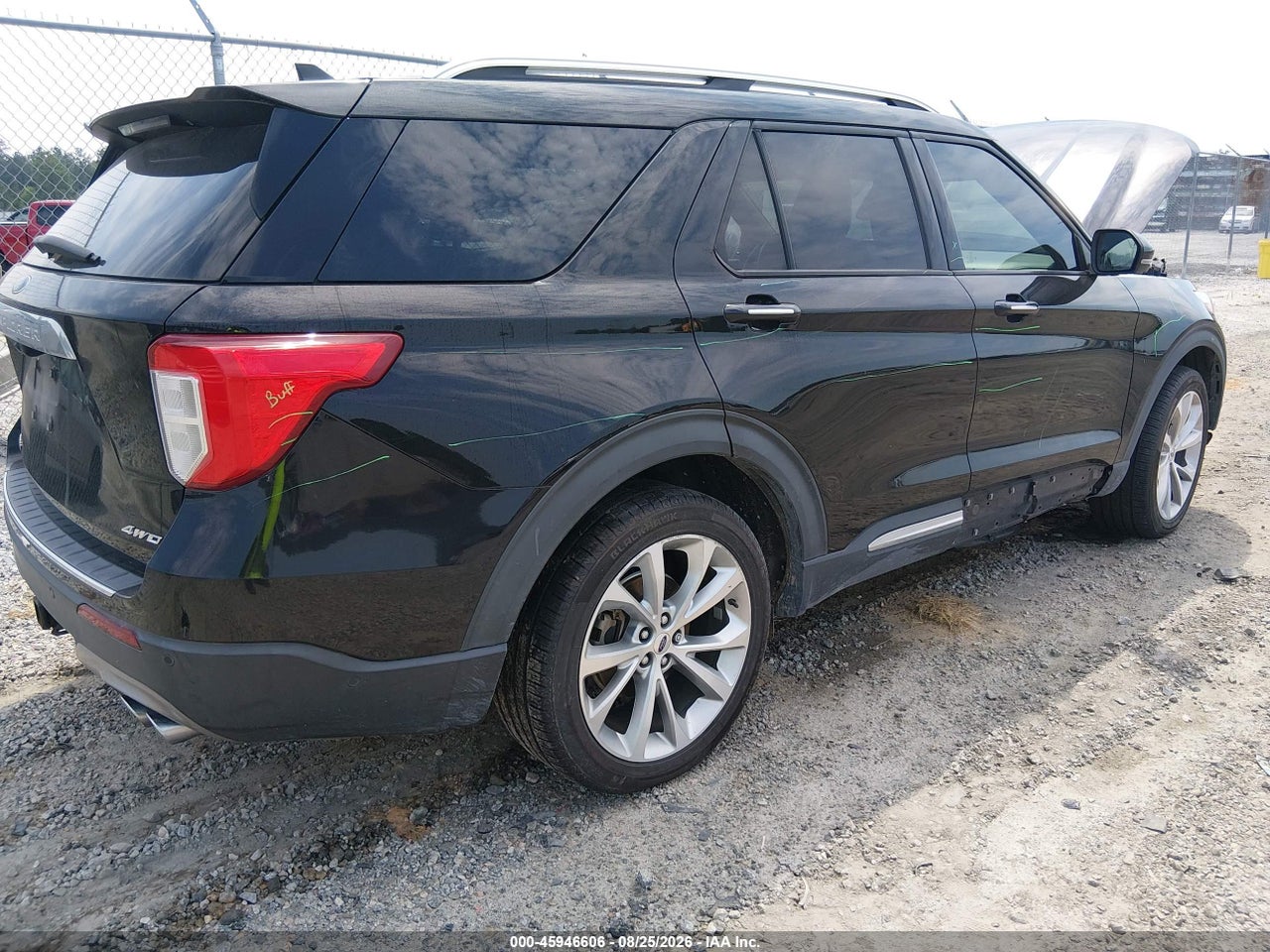 2021 FORD EXPLORER PLATINUM · 4/11