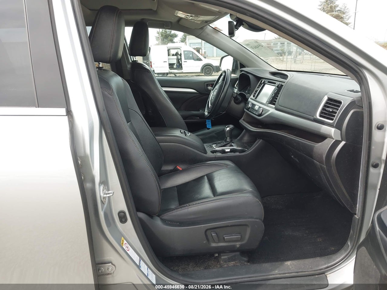 2019 TOYOTA HIGHLANDER XLE · 5/11