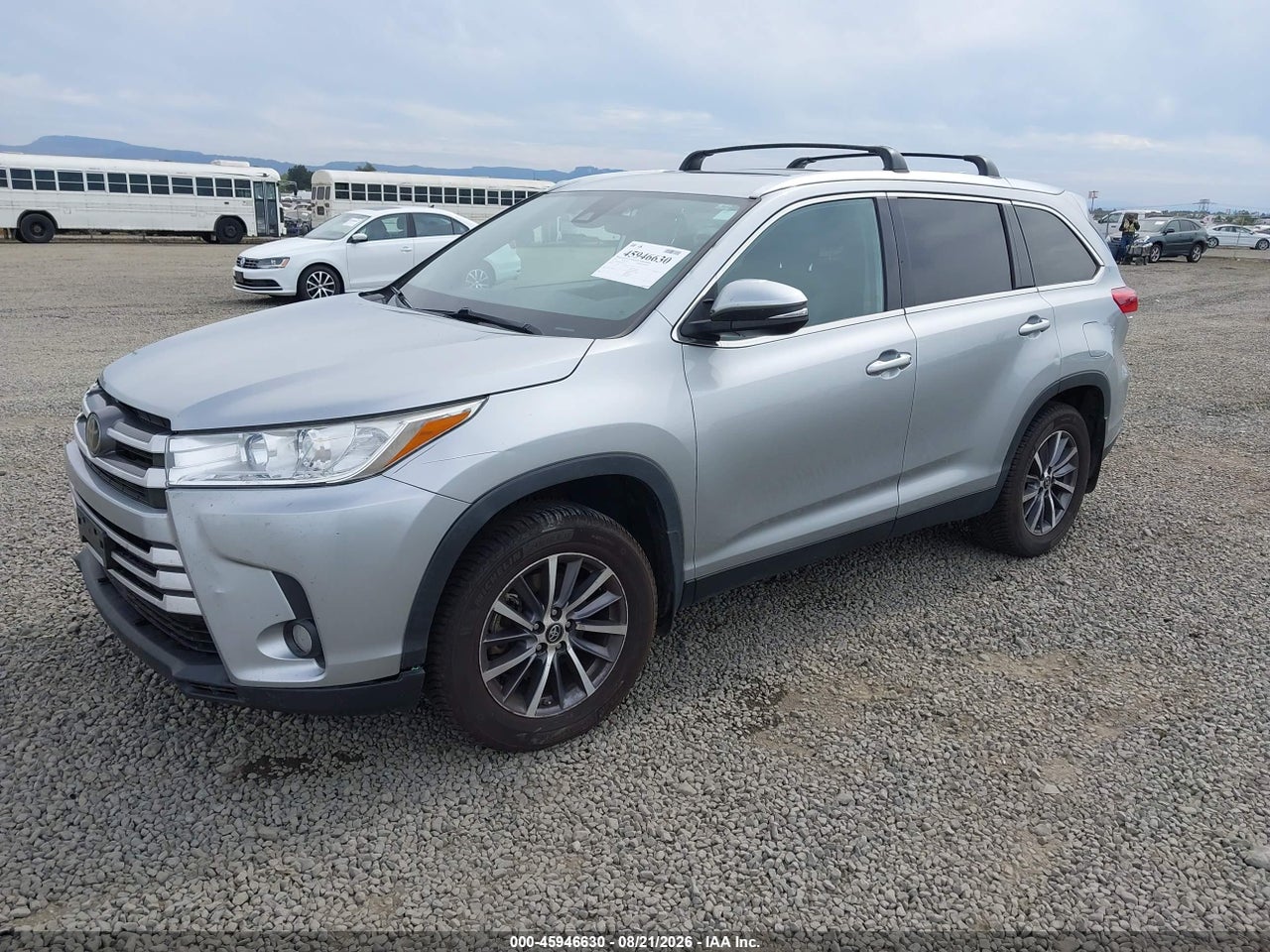 2019 TOYOTA HIGHLANDER XLE · 2/11