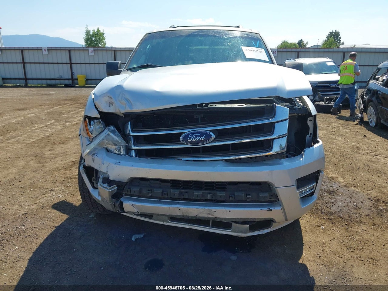 2015 FORD EXPEDITION EL XLT · 6/11