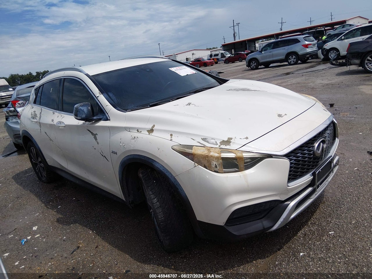 2018 INFINITI QX30 LUXURY