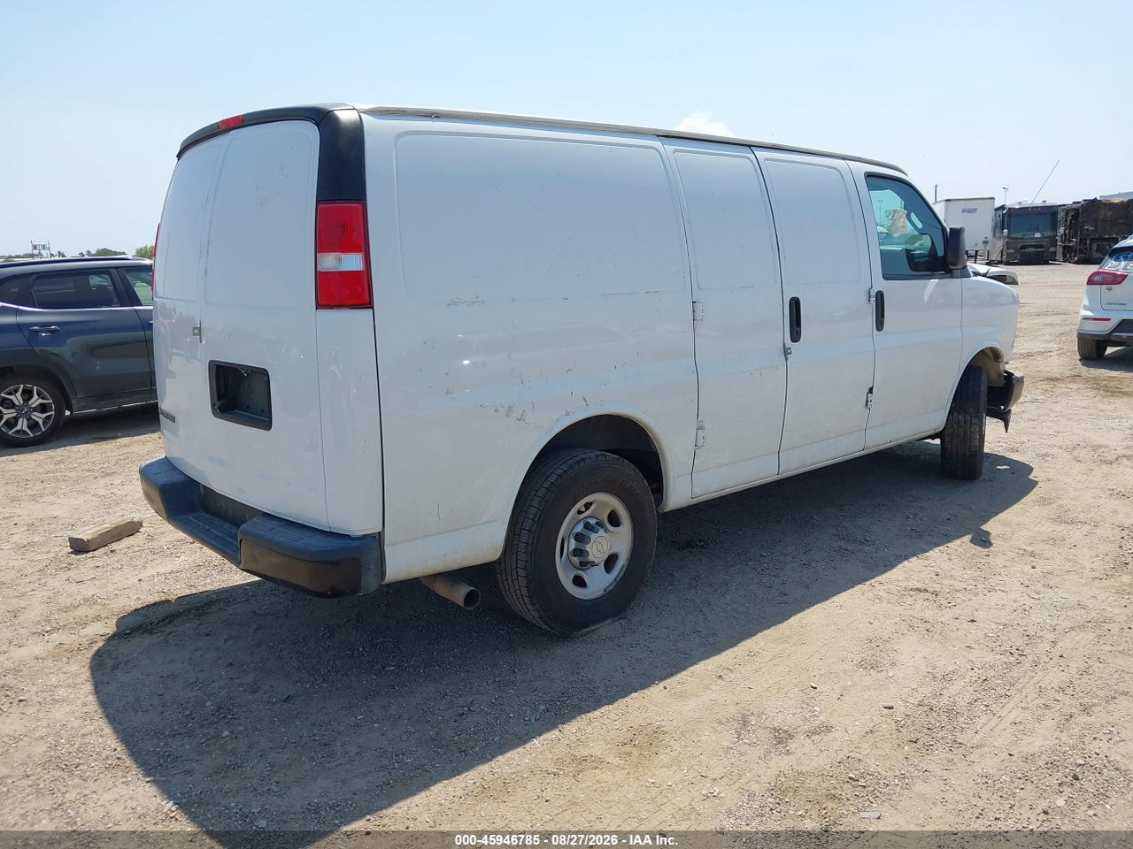 2019 CHEVROLET EXPRESS 2500 WORK VAN · 4/10