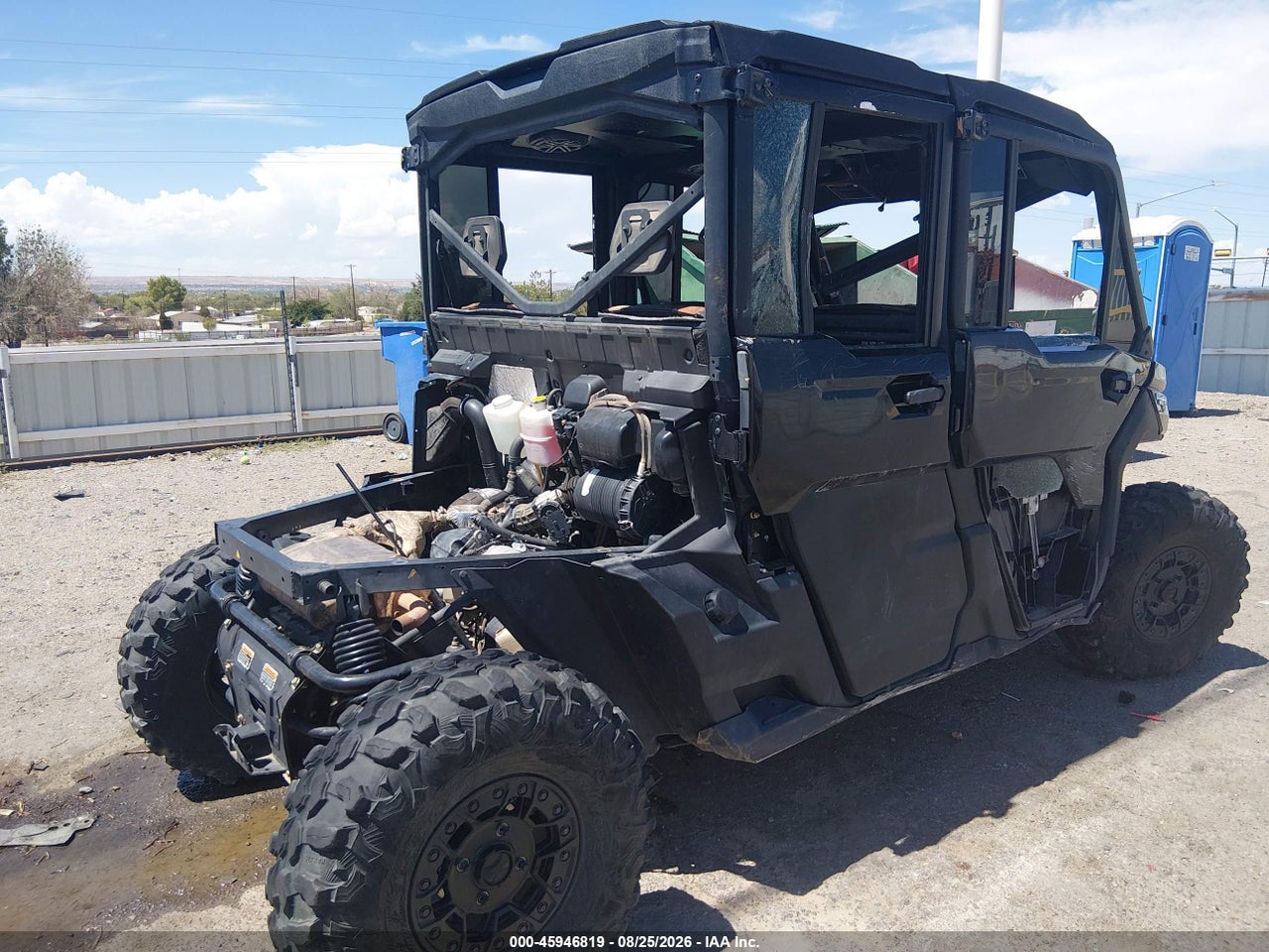 2024 CAN-AM DEFENDER MAX LIMITED CAB HD10/LONE STAR HD10 · 4/11
