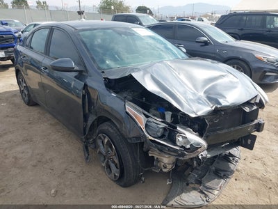3KPF24AD2KE****** · 2019 KIA FORTE LXS