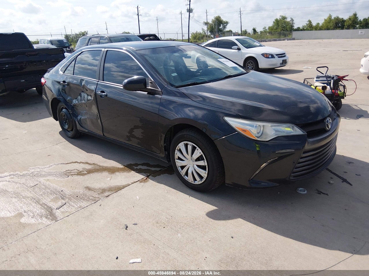 4T4BF1FK2GR****** · 2016 TOYOTA CAMRY LE