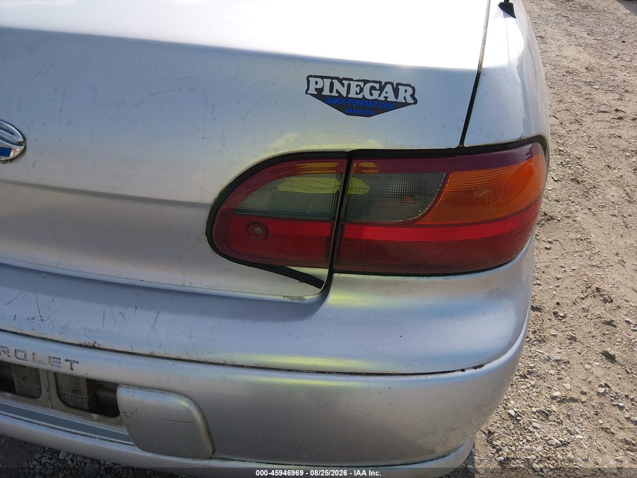 2004 CHEVROLET CLASSIC · 6/11