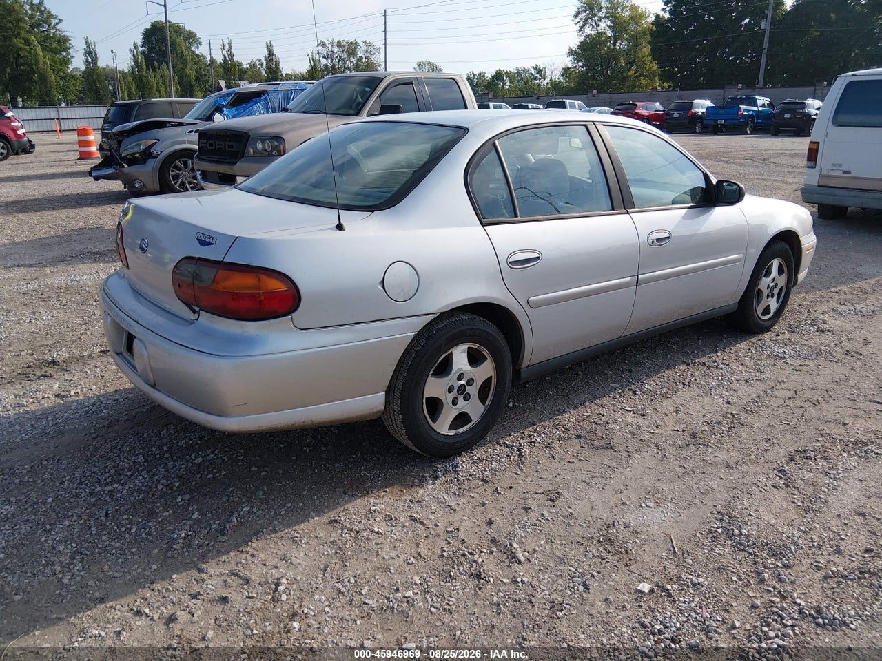 2004 CHEVROLET CLASSIC · 4/11