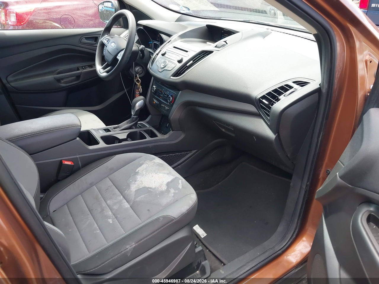 2017 FORD ESCAPE S · 5/11