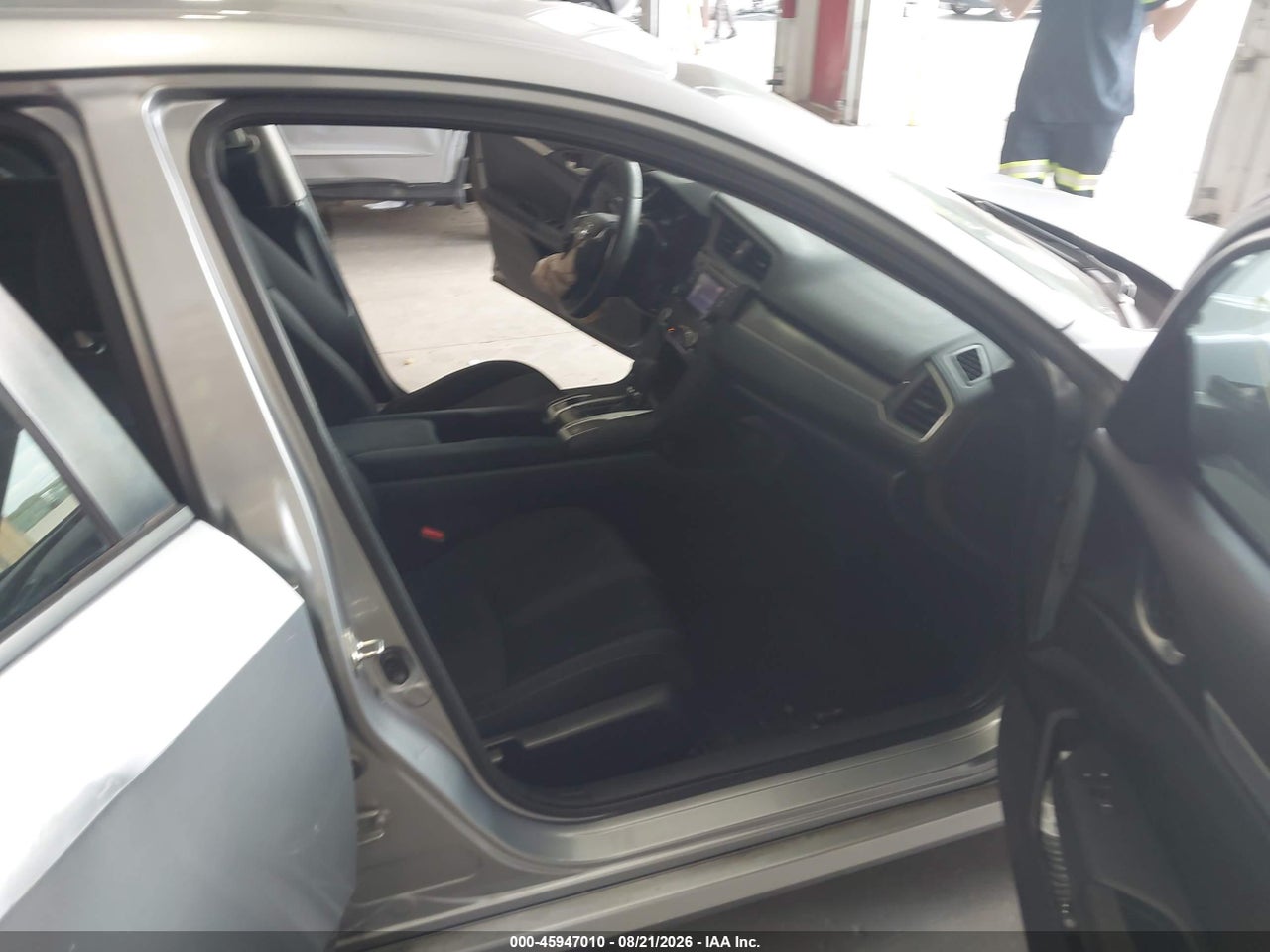 2016 HONDA CIVIC LX · 5/11