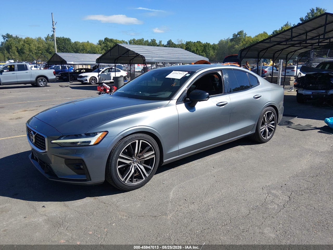 2019 VOLVO S60 T6 R-DESIGN · 2/11