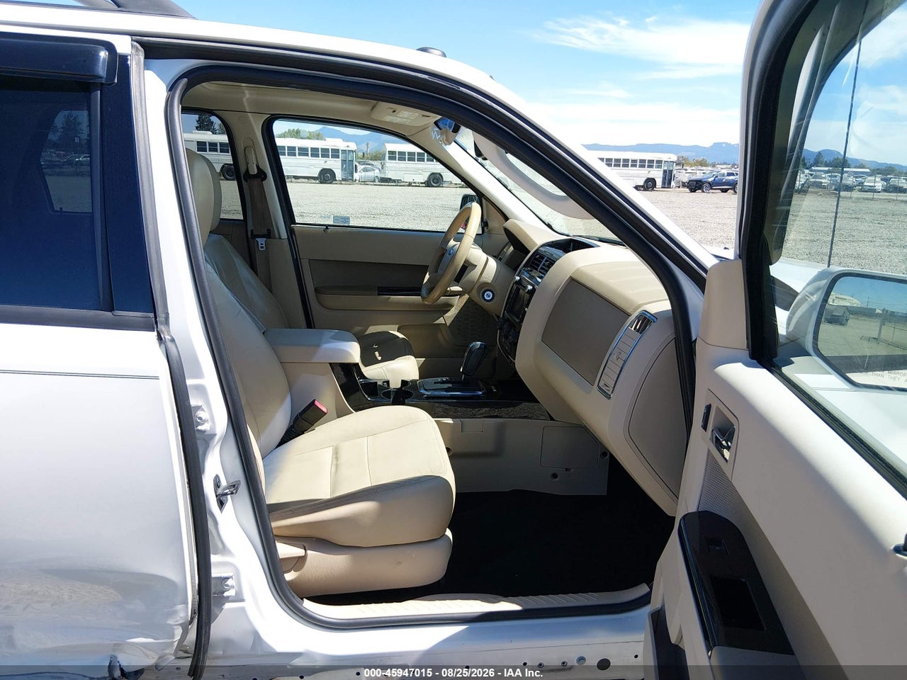 2012 FORD ESCAPE LIMITED · 5/11