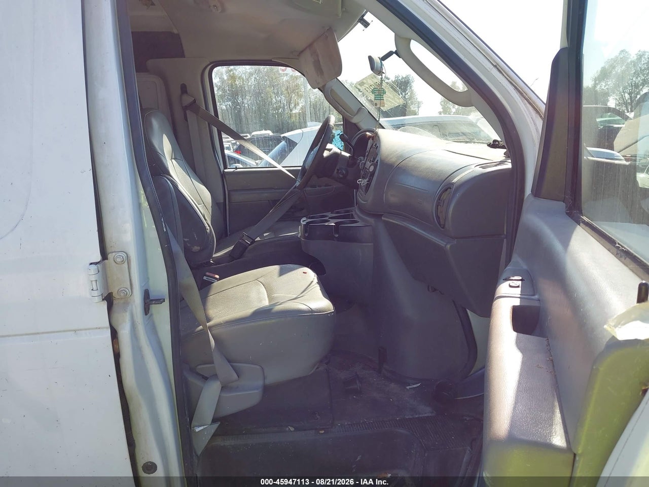 2007 FORD E-150 COMMERCIAL/RECREATIONAL · 5/11