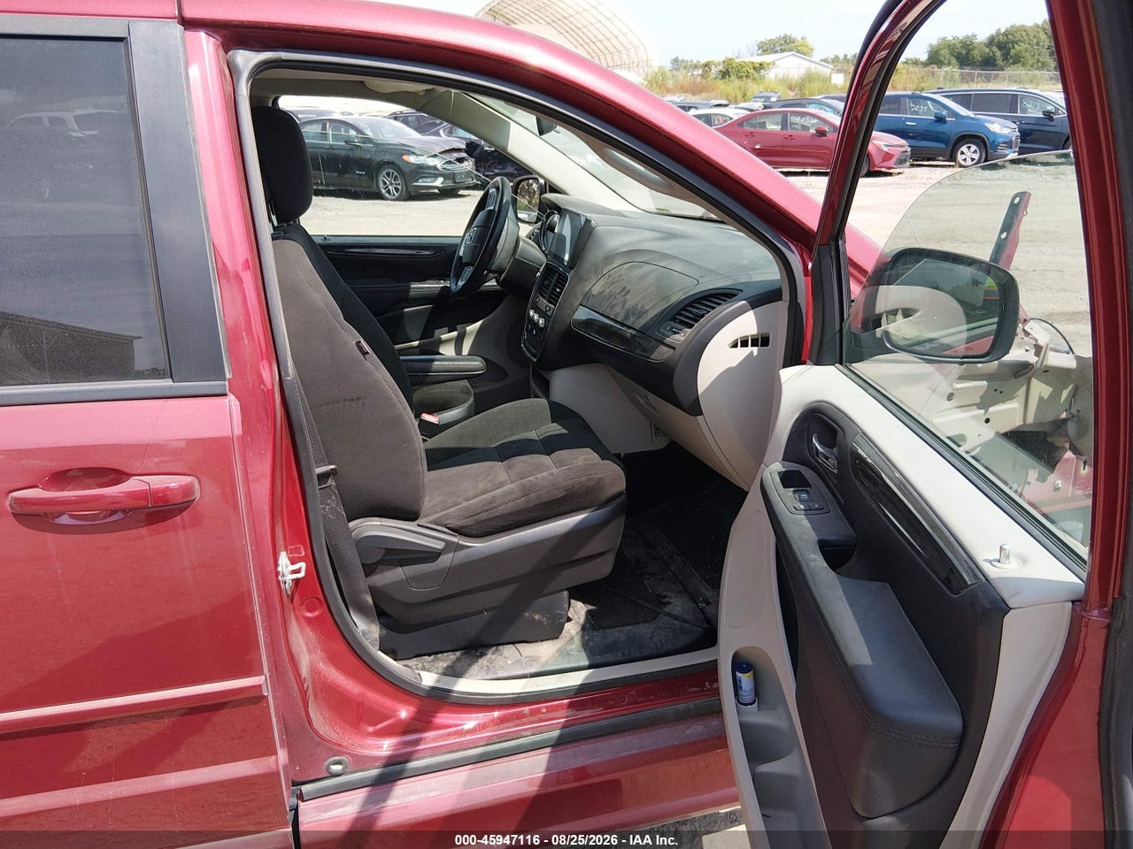 2016 DODGE GRAND CARAVAN SXT · 5/11