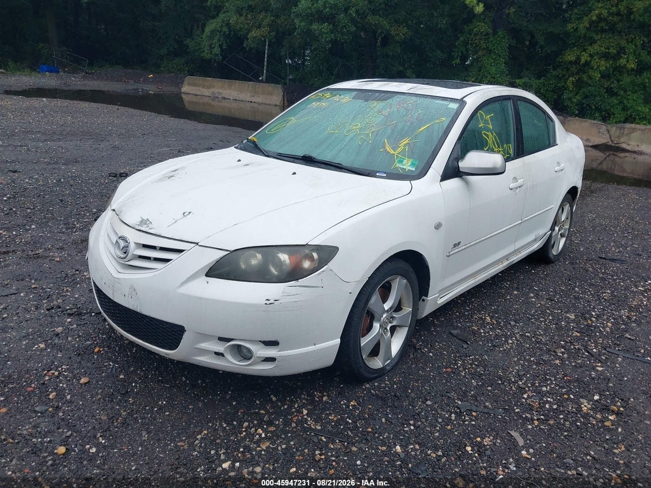 2006 MAZDA MAZDA3 S TOURING · 2/10